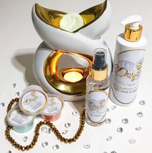 White-gold warmer, Daya's Essence melts, spray, shampoo; blog on handmade vs. mass-produced.