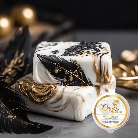 Top UK wax melt: 30% fragrance, fresh soap scent, best seller for clean-scent lovers.